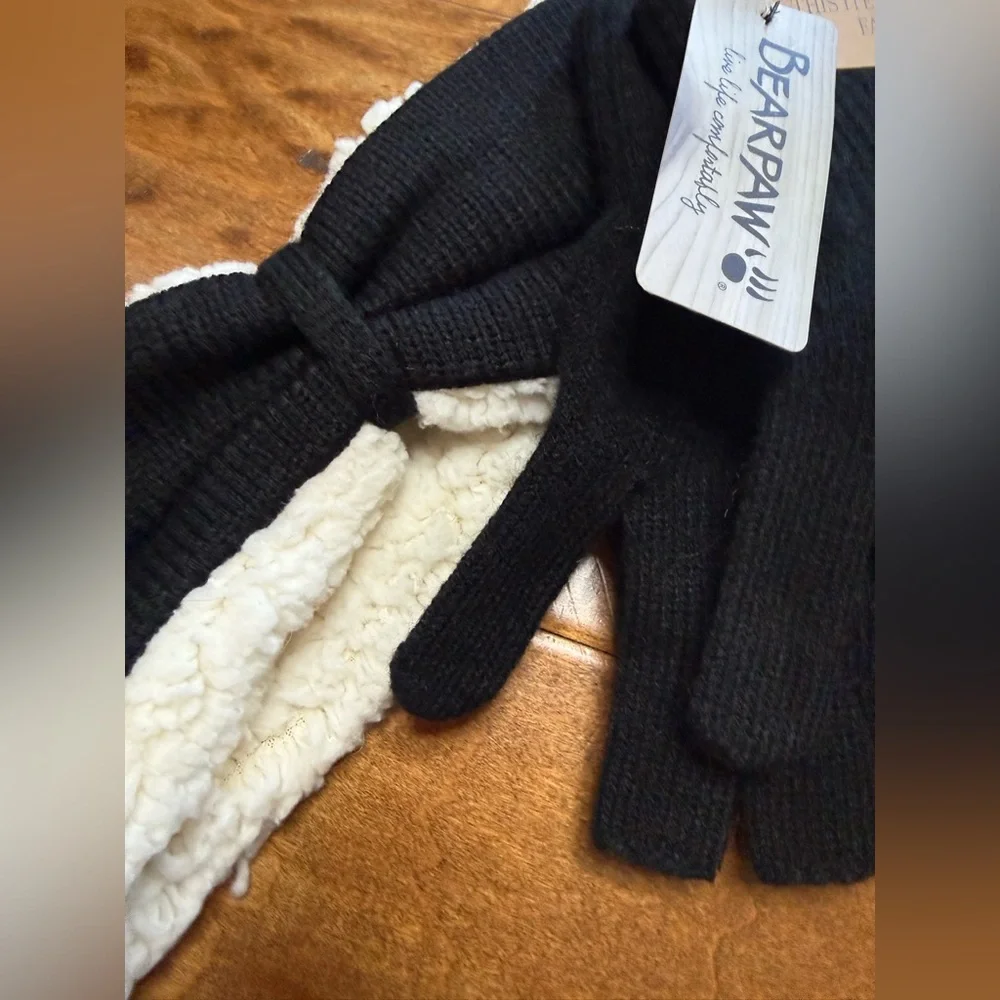 Bearpaw Black Gloves & Sherpa Lined Headband Set NWT Cozy Winter